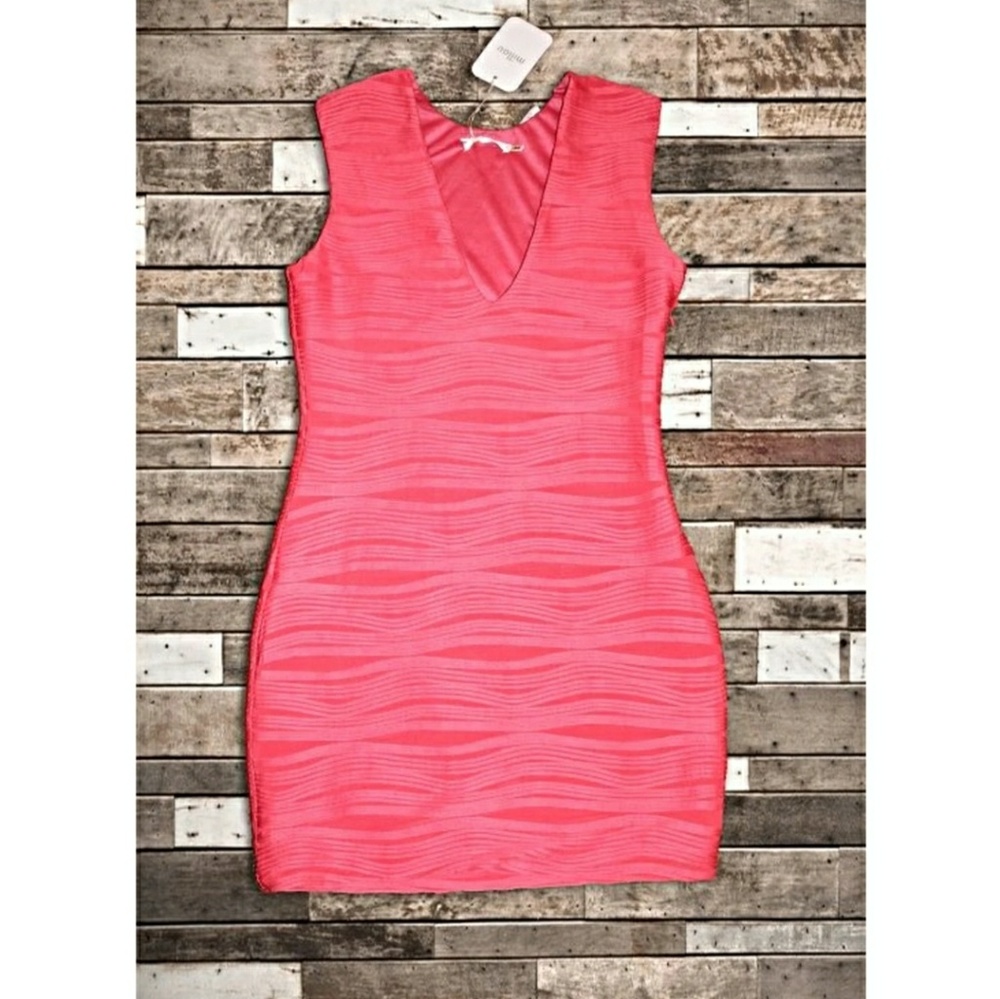 (New) Coral Body-Con Dress